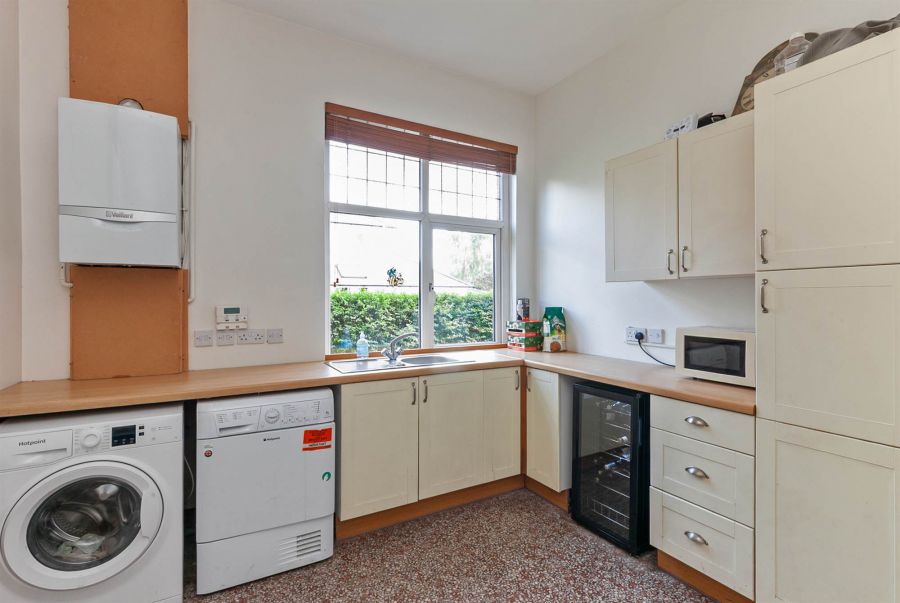 21 Castlehill Road