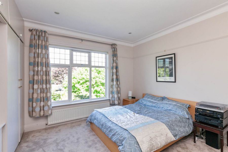21 Castlehill Road