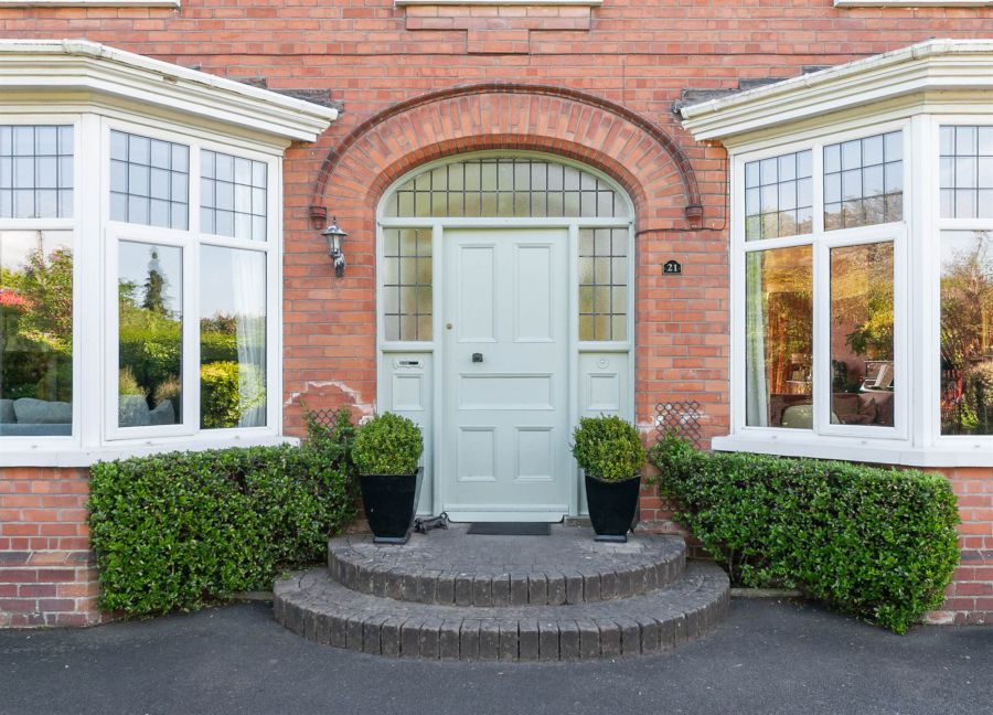21 Castlehill Road