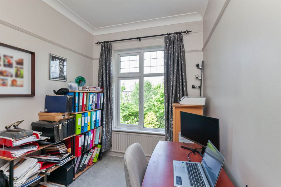 21 Castlehill Road