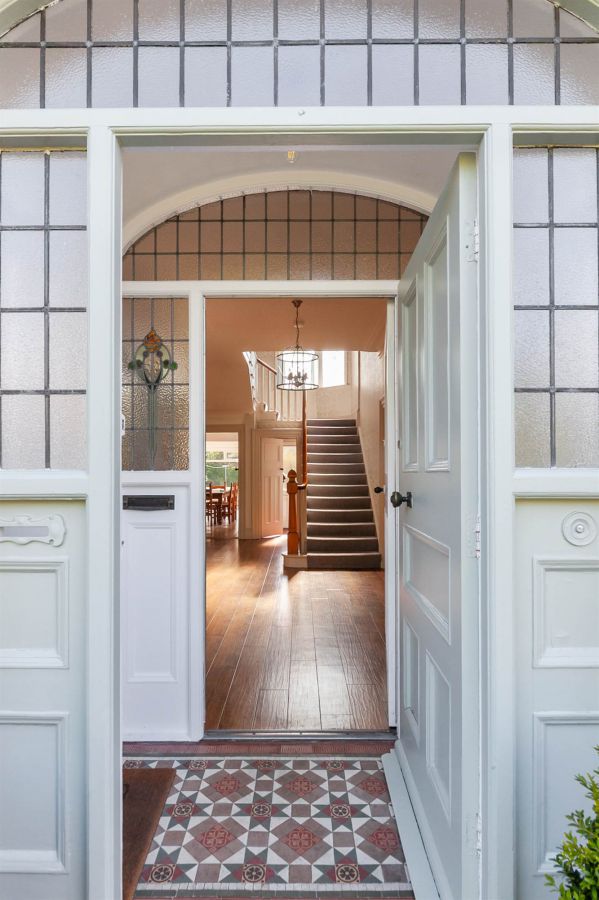 21 Castlehill Road
