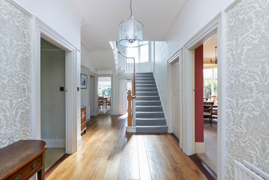 21 Castlehill Road