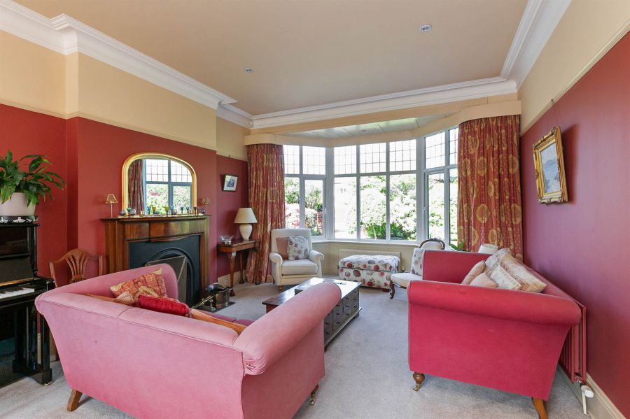 21 Castlehill Road