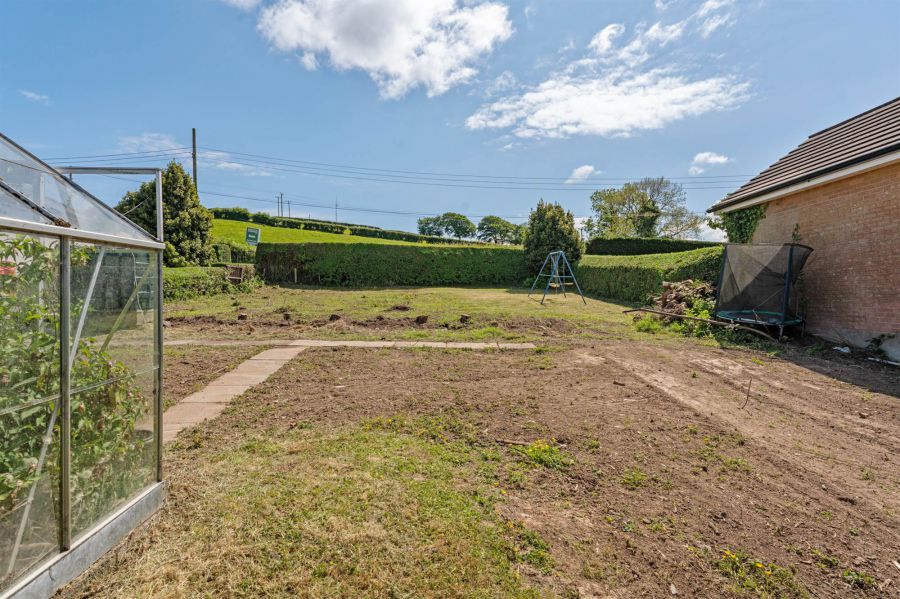 site adjacent to, 51 Middle Braniel Road