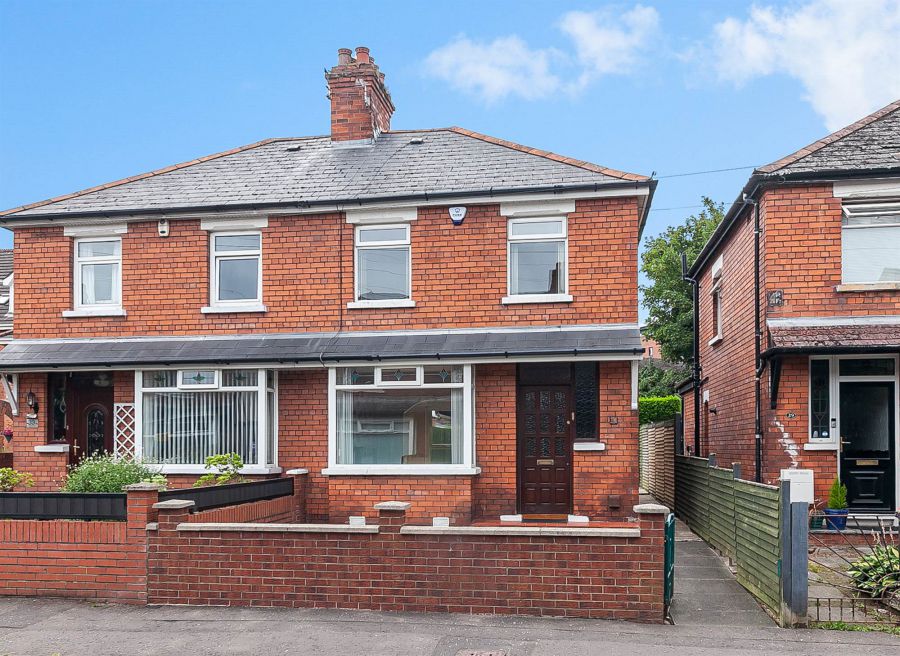 31 Parkgate Ave