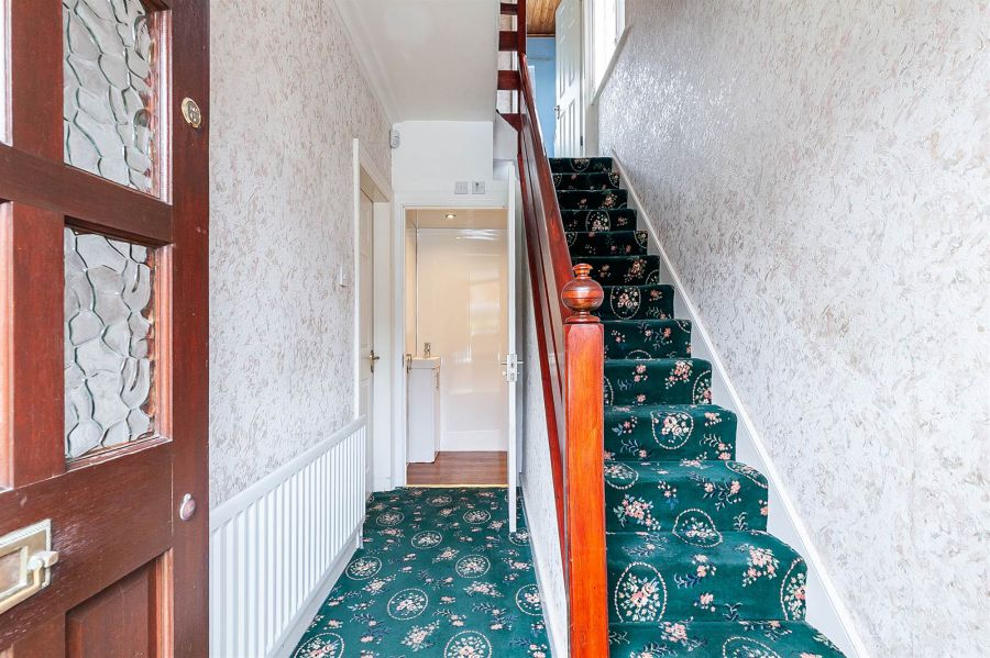 31 Parkgate Ave