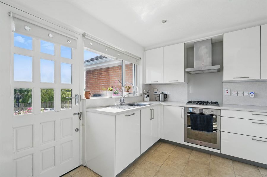 24 Glenariff Drive