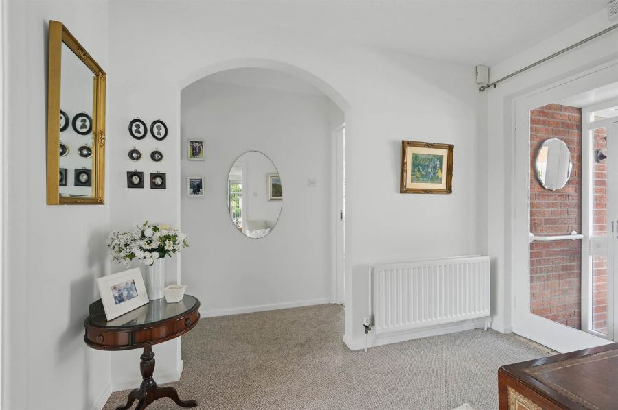 24 Glenariff Drive