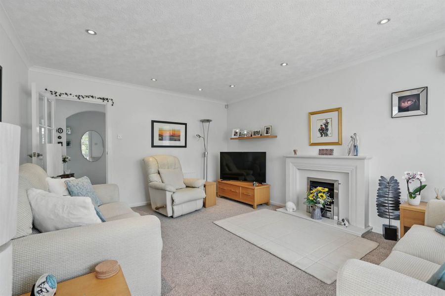 24 Glenariff Drive
