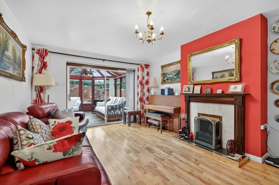 7 Garranard Manor