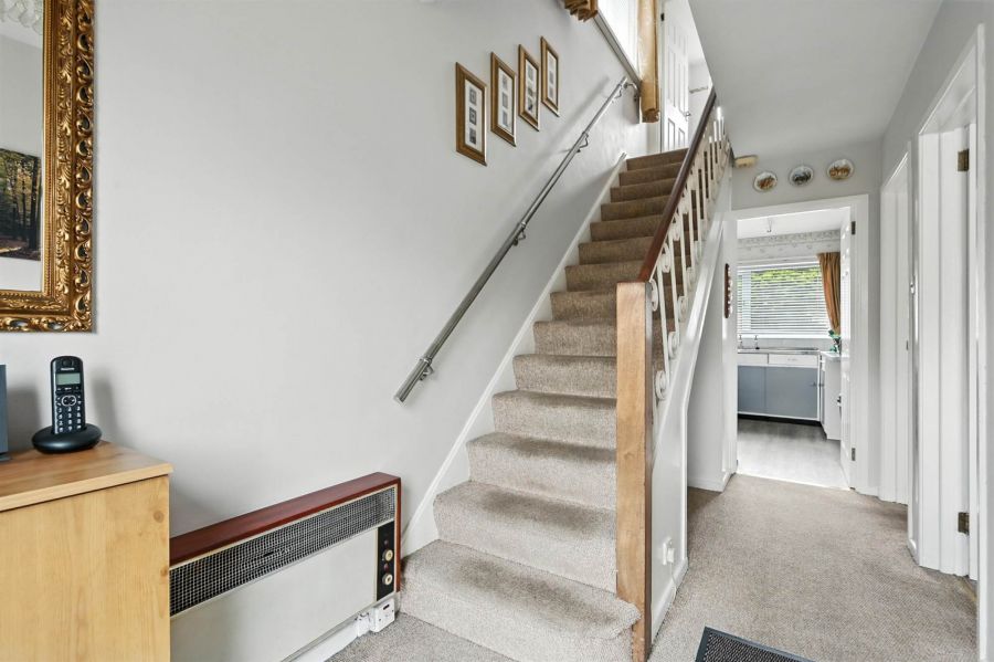34 Carolhill Drive
