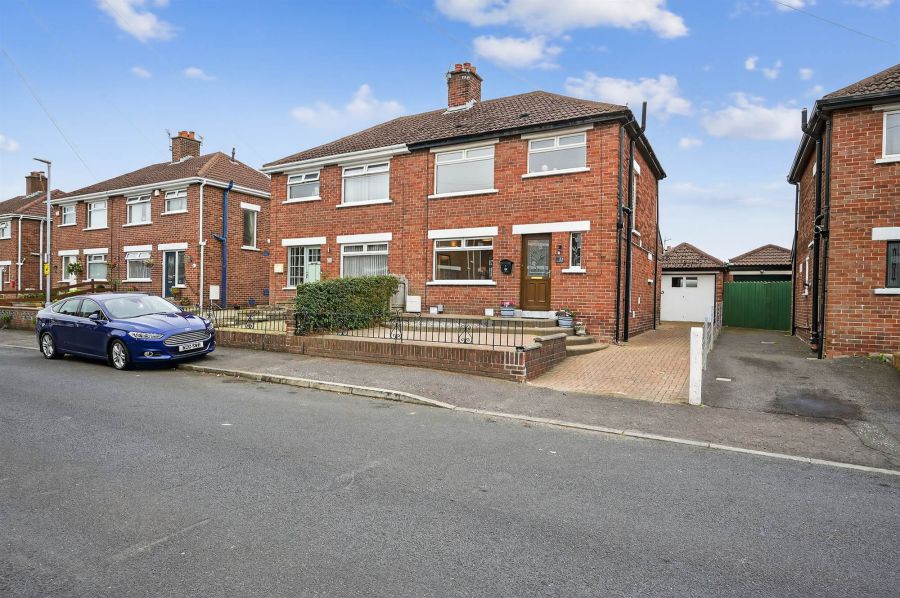33 North Gardens,Orangefield, Belfast, BT5 6BZ
