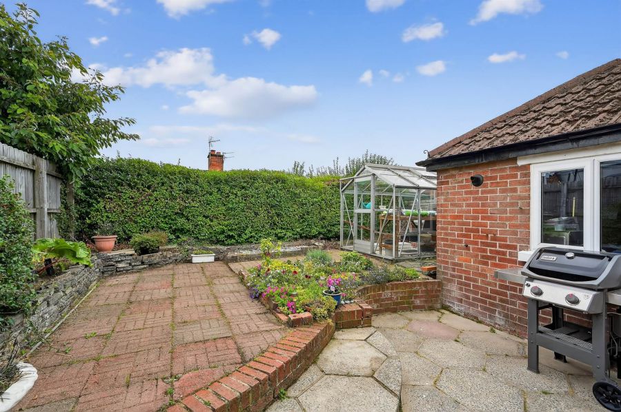 33 North Gardens