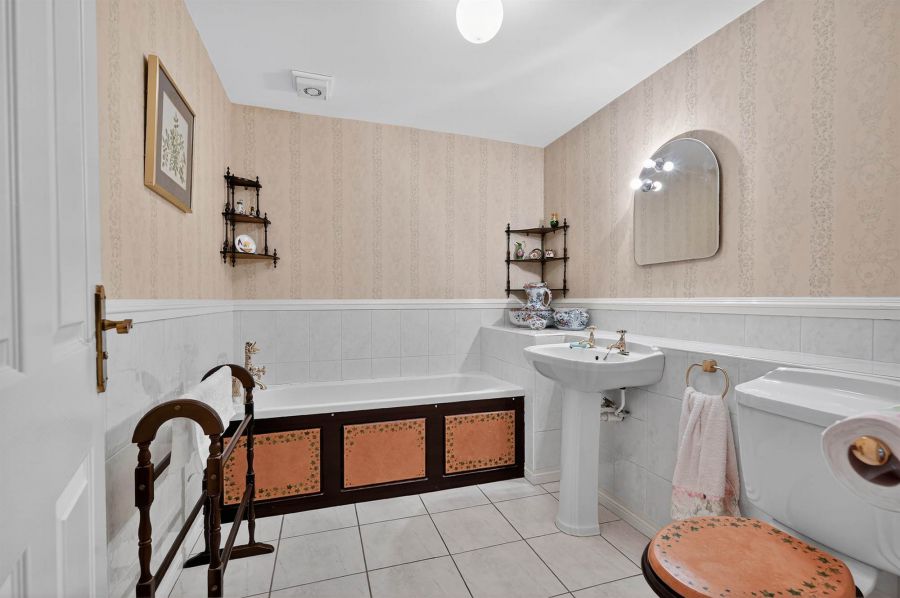 15 Kings Vale 15 Kings Vale