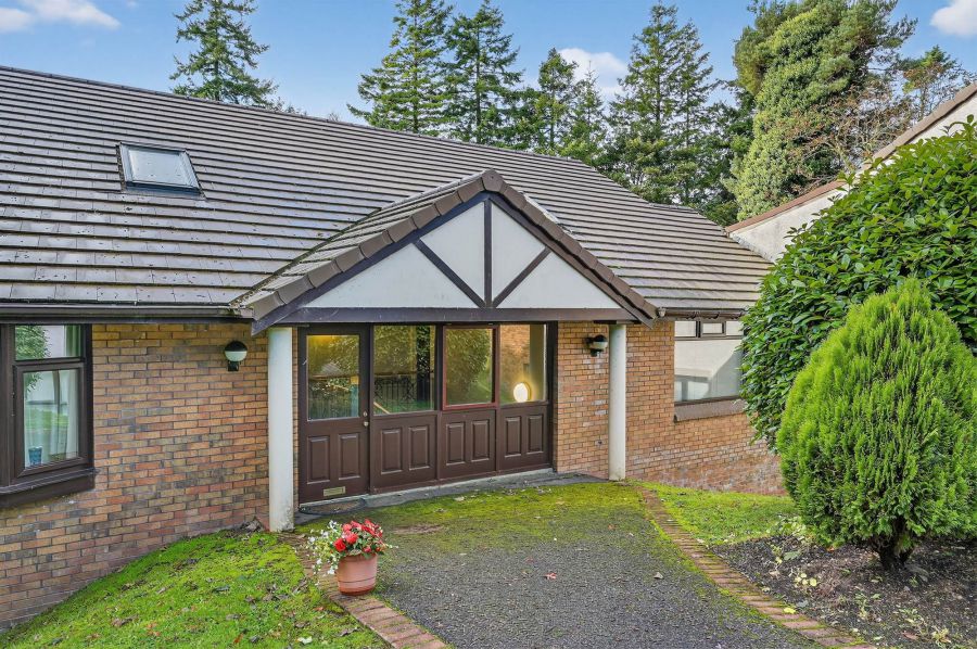 15 Kings Vale