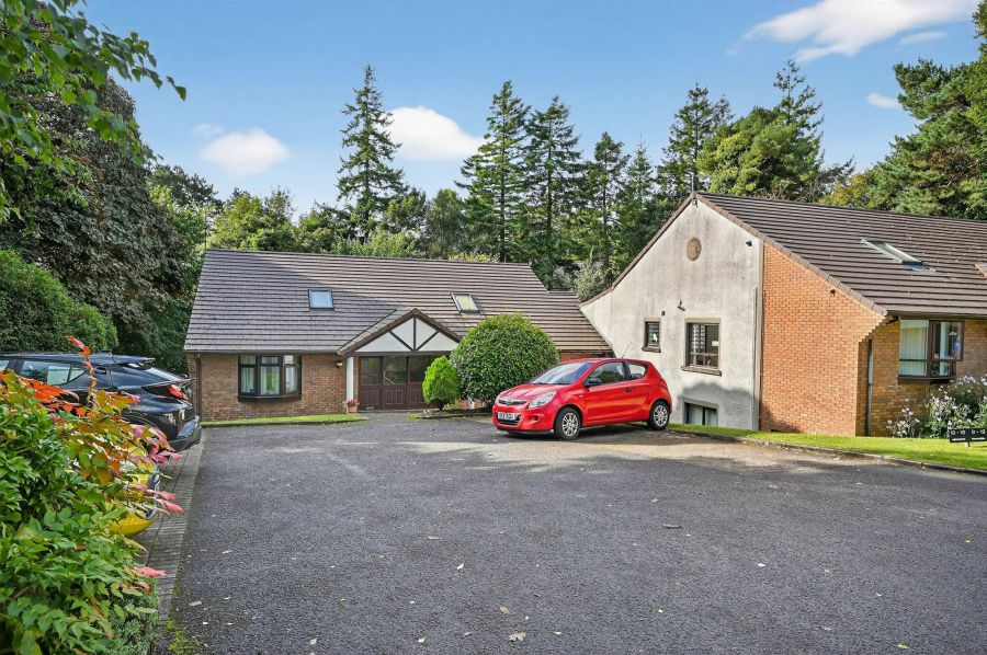 15 Kings Vale