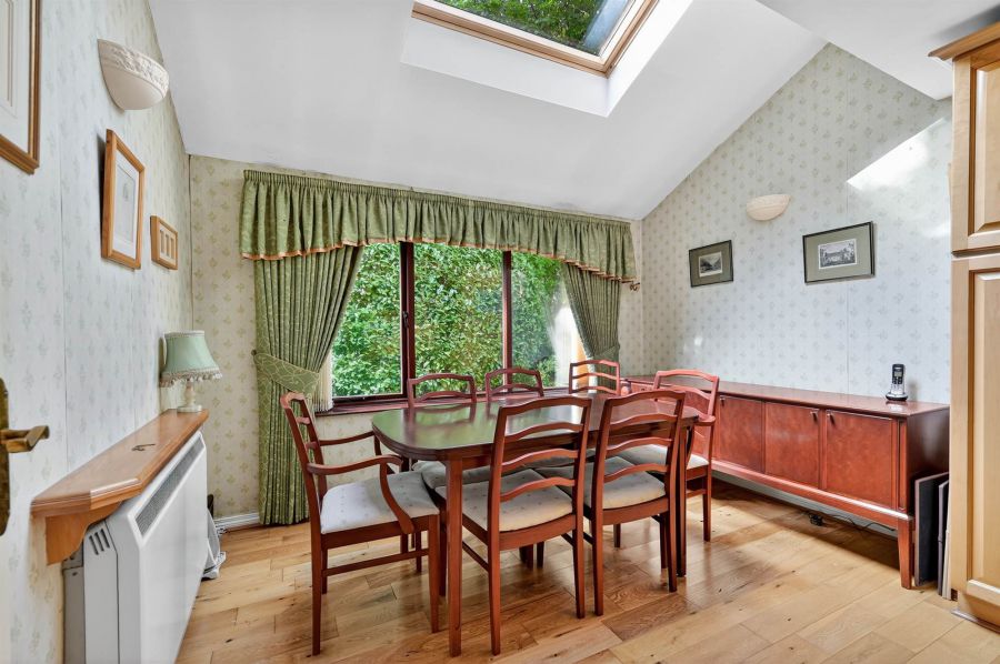 15 Kings Vale