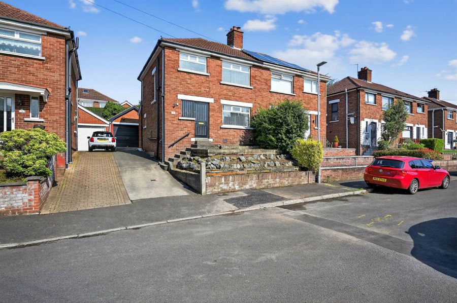 26 Orangefield Gardens