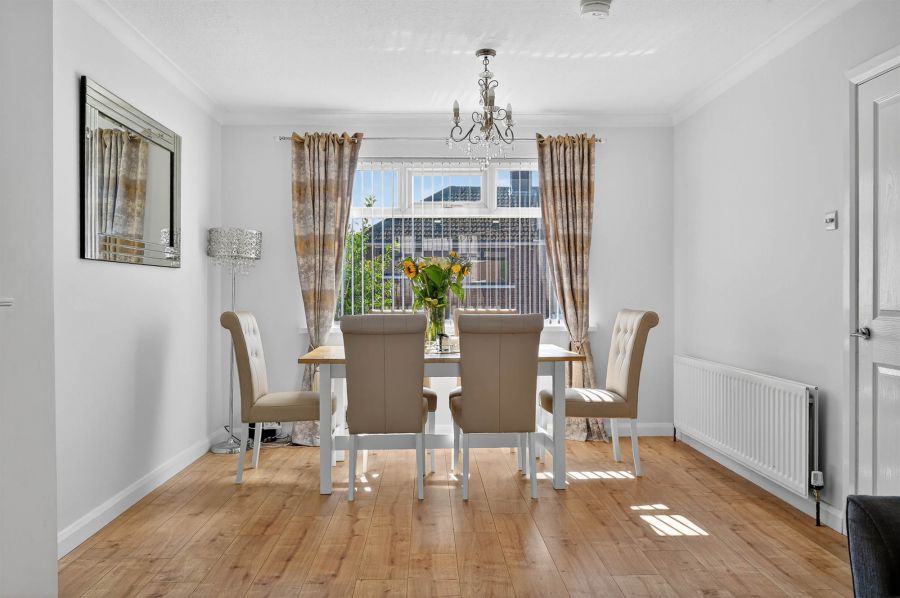 26 Orangefield Gardens