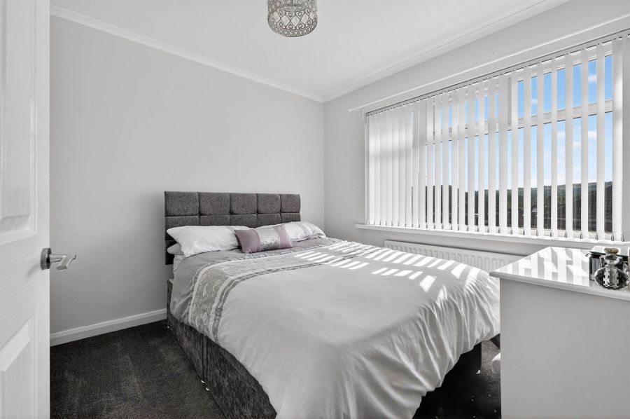 26 Orangefield Gardens