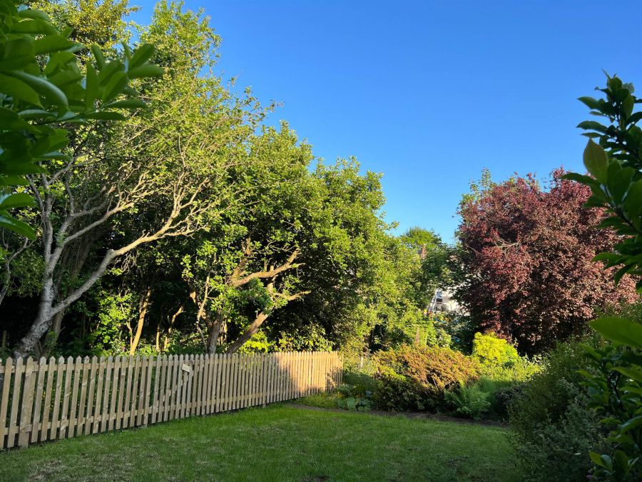 71 Kingsdale Park