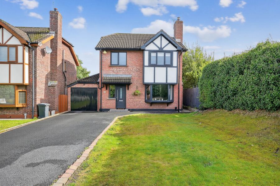 25 Millars Forge, Dundonald, Belfast, BT16 1UT