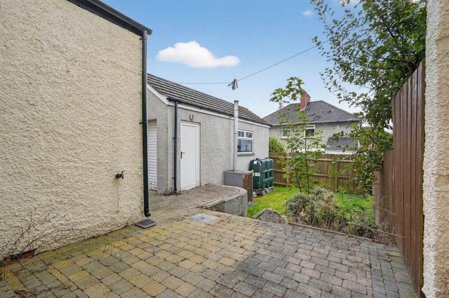 26 Summerhill Park