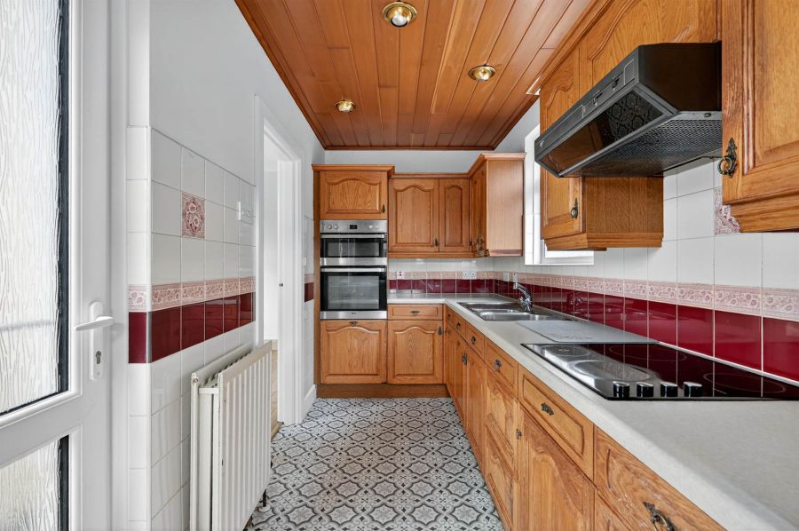 26 Summerhill Park