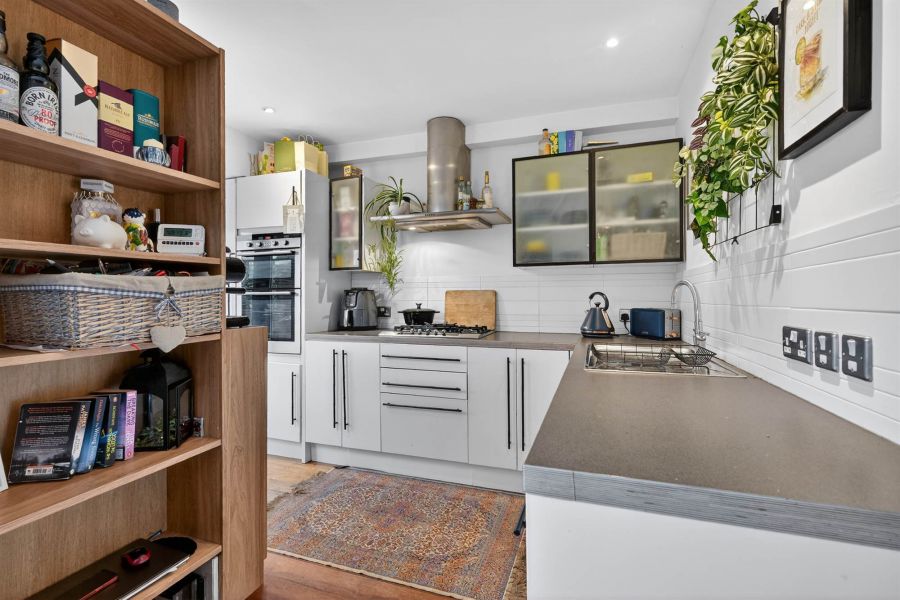 130 Orangefield Crescent