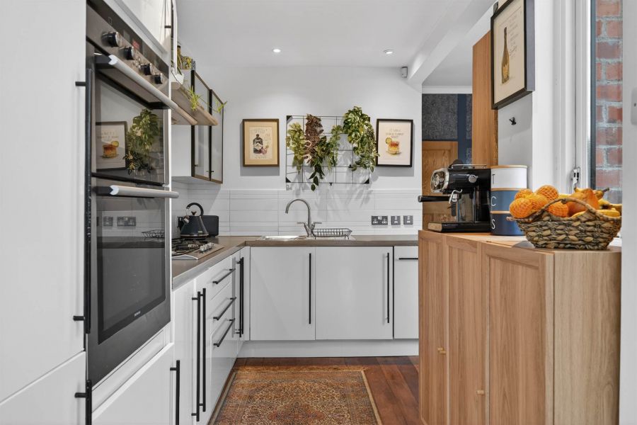 130 Orangefield Crescent