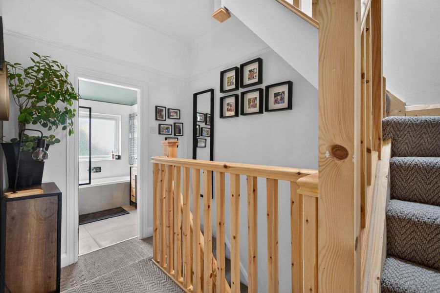 130 Orangefield Crescent