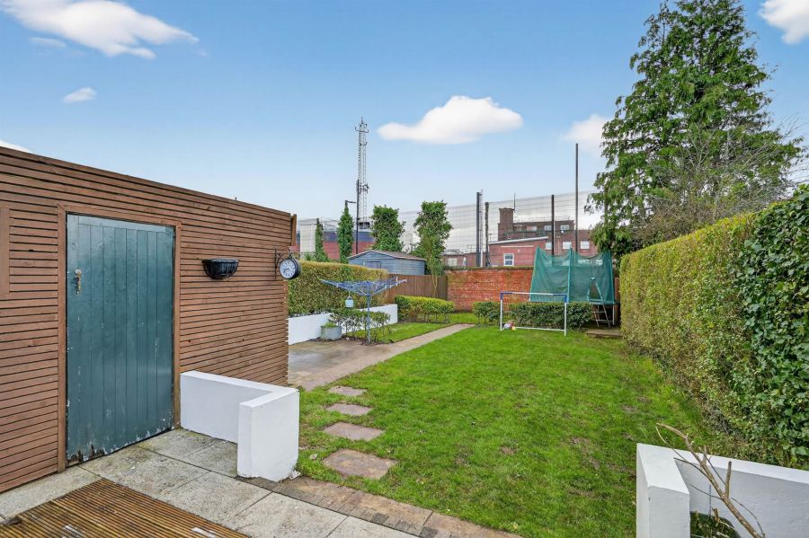 130 Orangefield Crescent