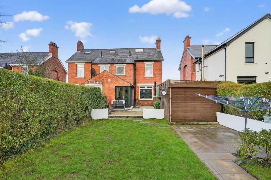 130 Orangefield Crescent