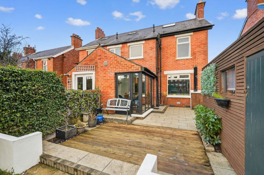 130 Orangefield Crescent