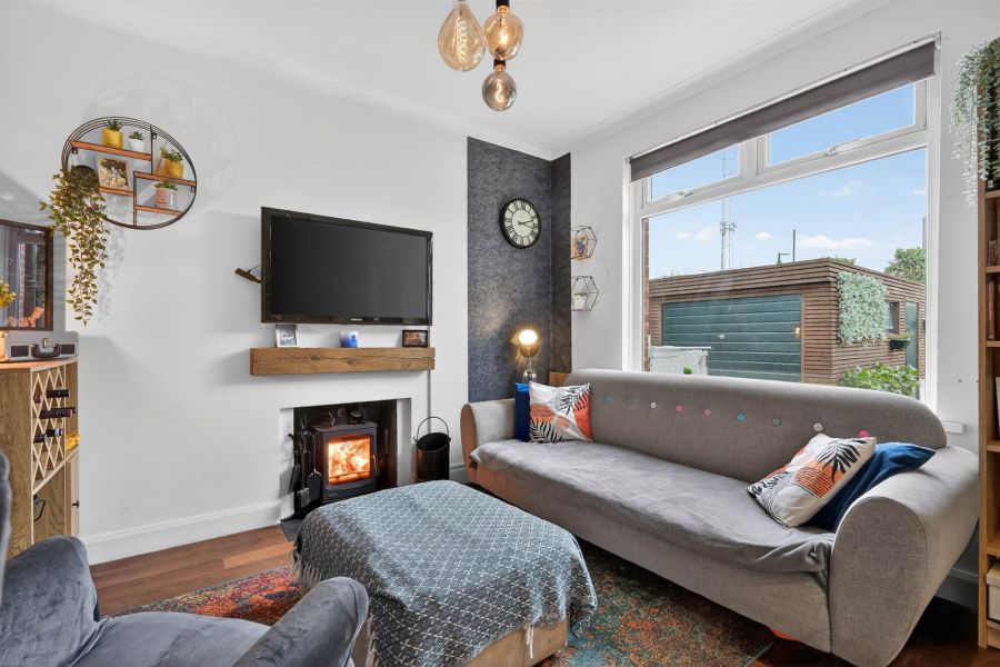 130 Orangefield Crescent