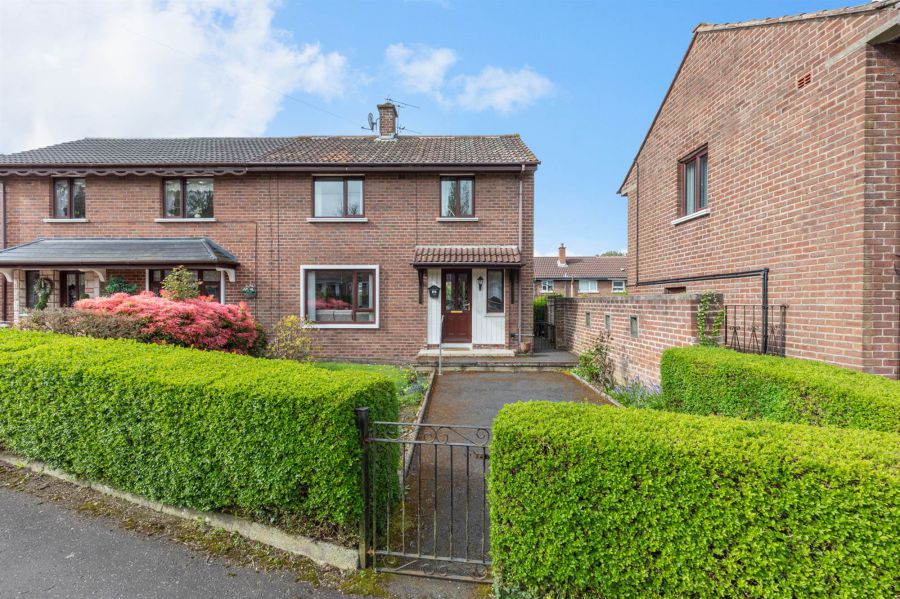 37 Knockwood Crescent, Ballyhackamore, Belfast, BT5 6GE