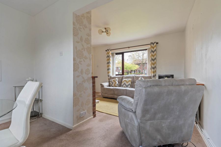 37 Knockwood Crescent