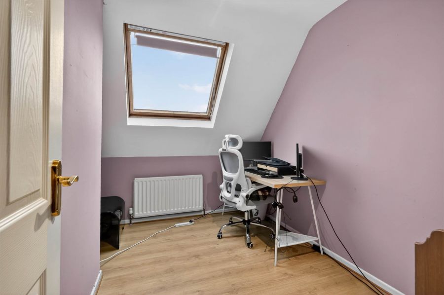 21 Grangewood Crescent