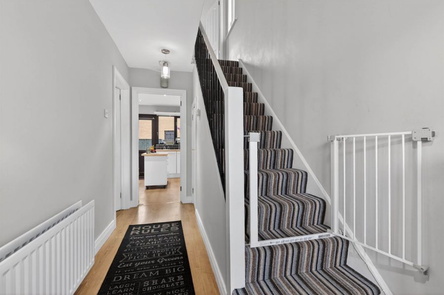 21 Grangewood Crescent