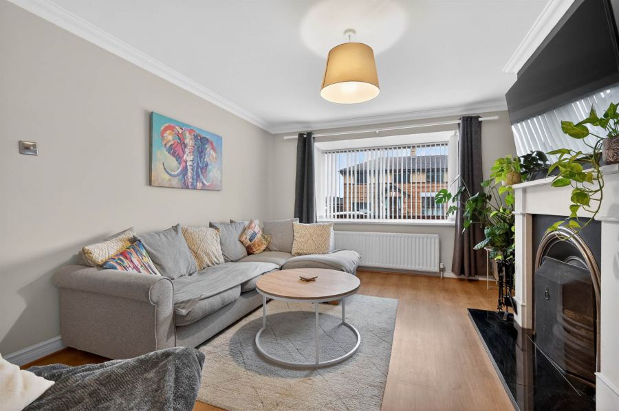 21 Grangewood Crescent