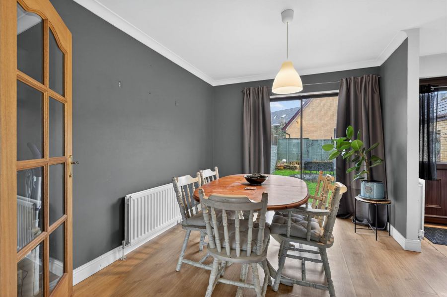 21 Grangewood Crescent