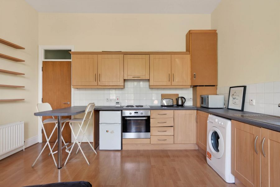 Apt 2, 221 Belmont Road