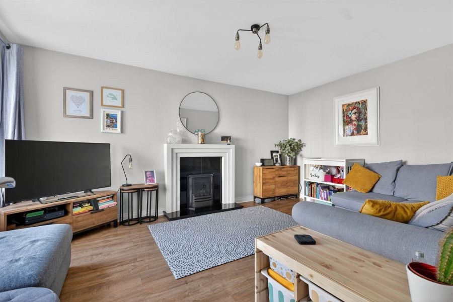 10 Coopers Mill Gardens