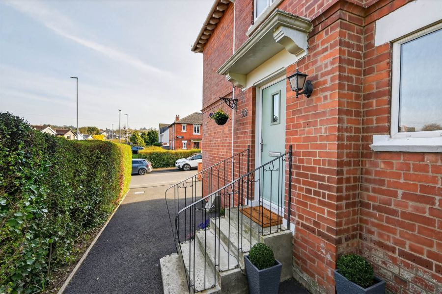 52 Cherryvalley Gardens