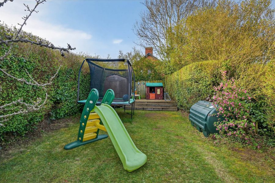 52 Cherryvalley Gardens