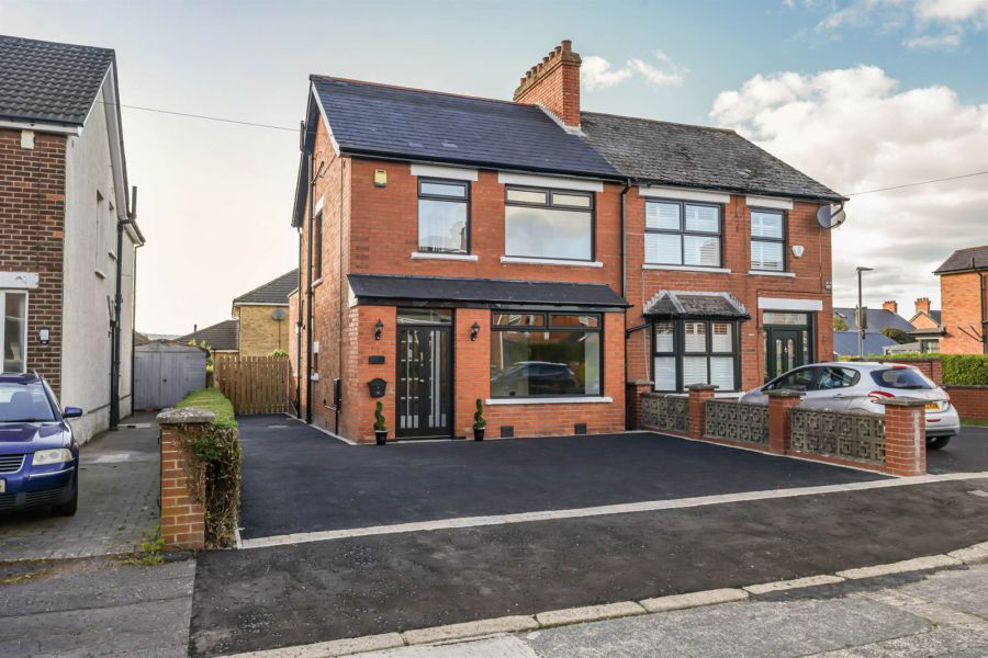33 Blenheim Drive