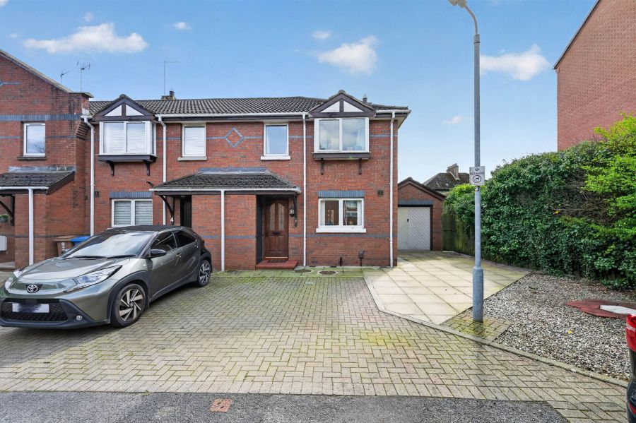 3 Stormont Court, Stormont, Belfast, BT4 3LE