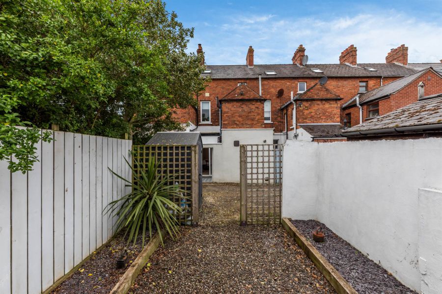 41 Belmont Church Road