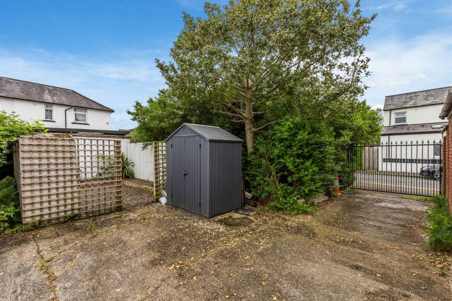 41 Belmont Church Road