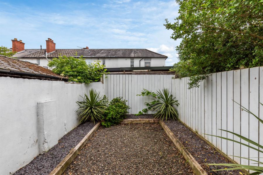 41 Belmont Church Road